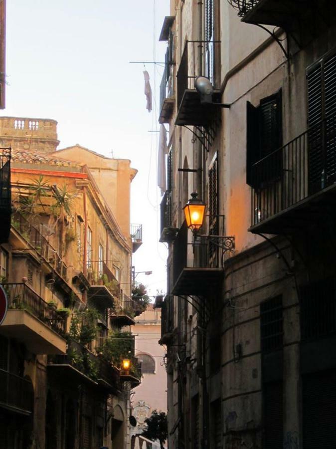 Casa Colorata Apartment Palermo Exterior photo